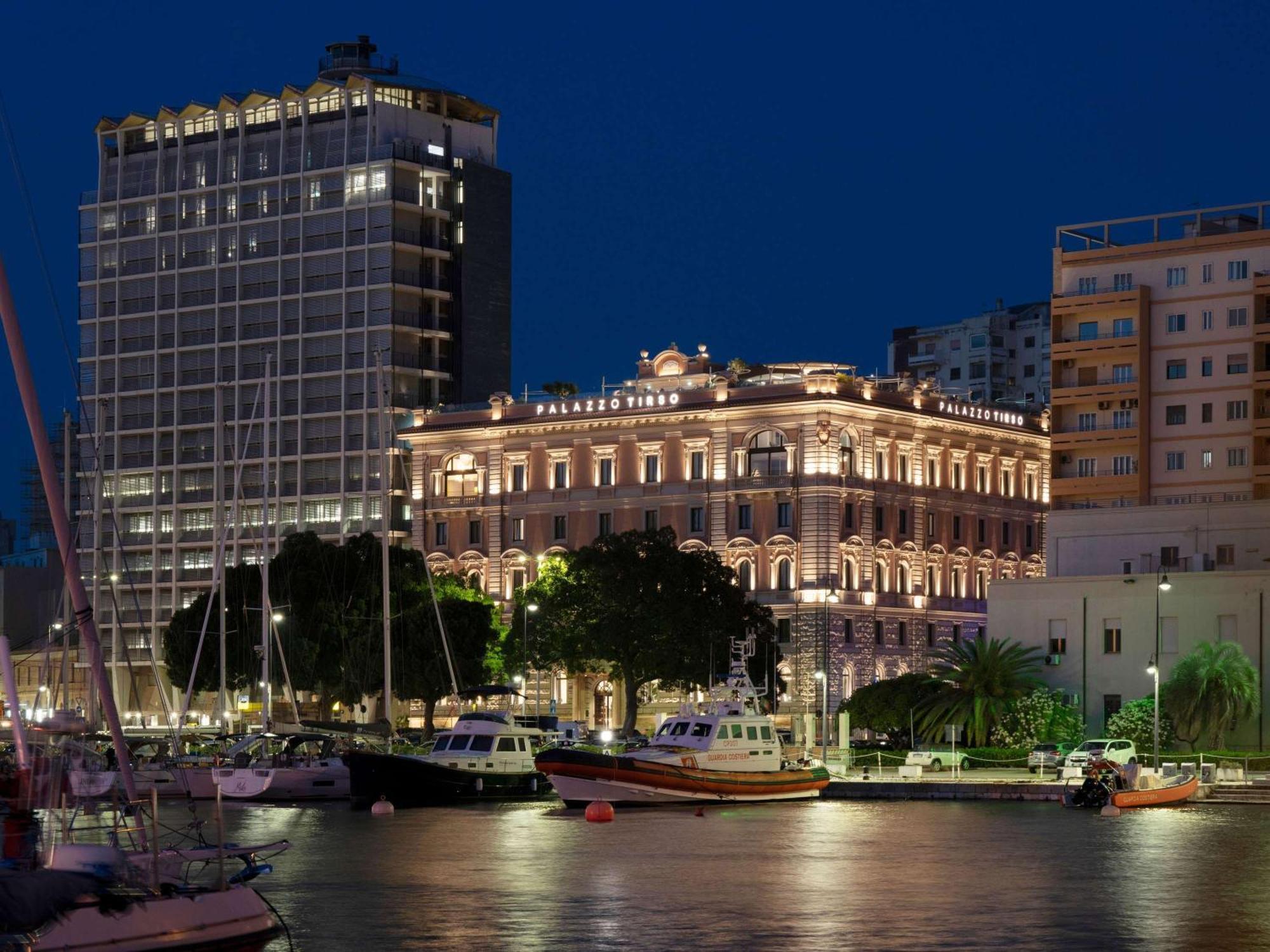 Palazzo Tirso Mgallery 칼리아리 외부 사진